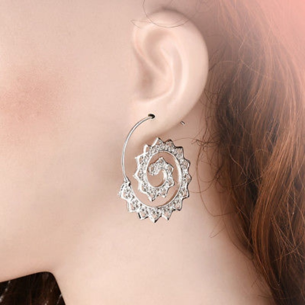 NWOT Boho Gypsy Silver Tone Hoop Earrings